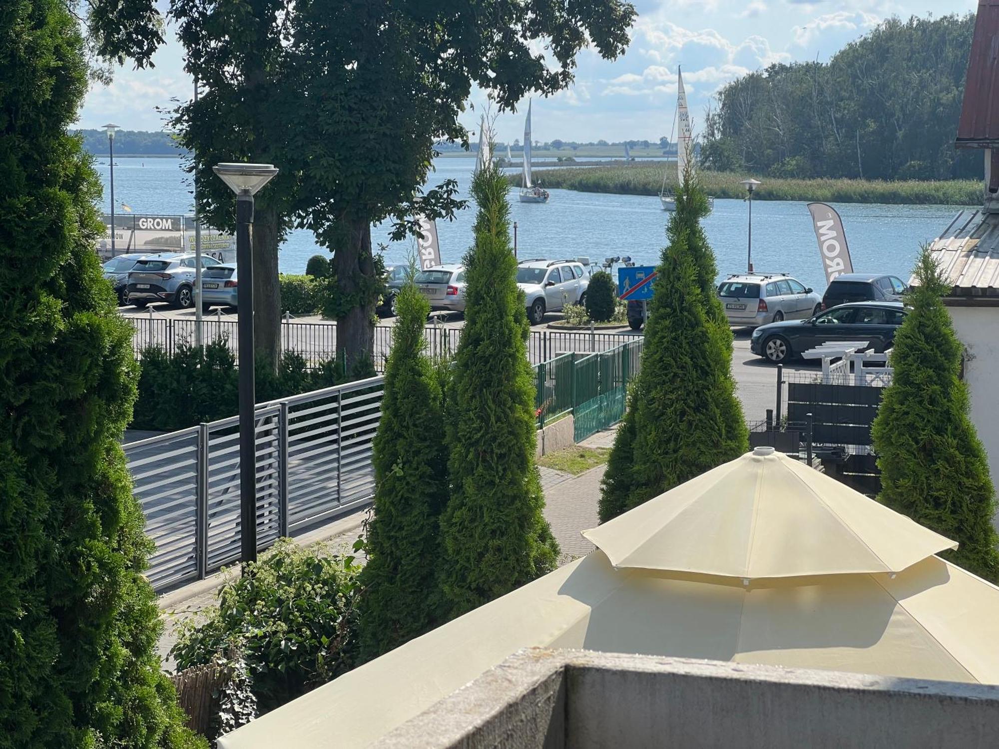 Dom Wczasowy Koral Dziwnów Dış mekan fotoğraf