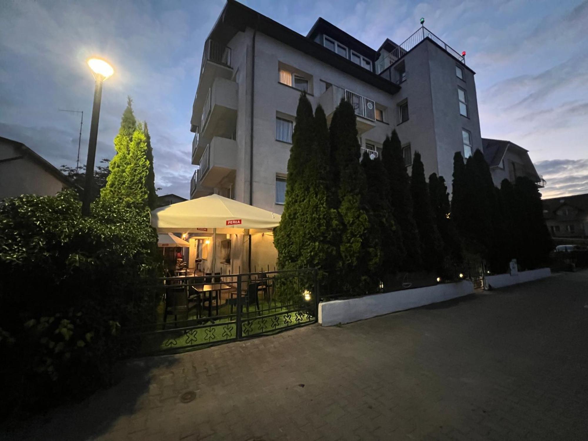 Dom Wczasowy Koral Dziwnów Dış mekan fotoğraf